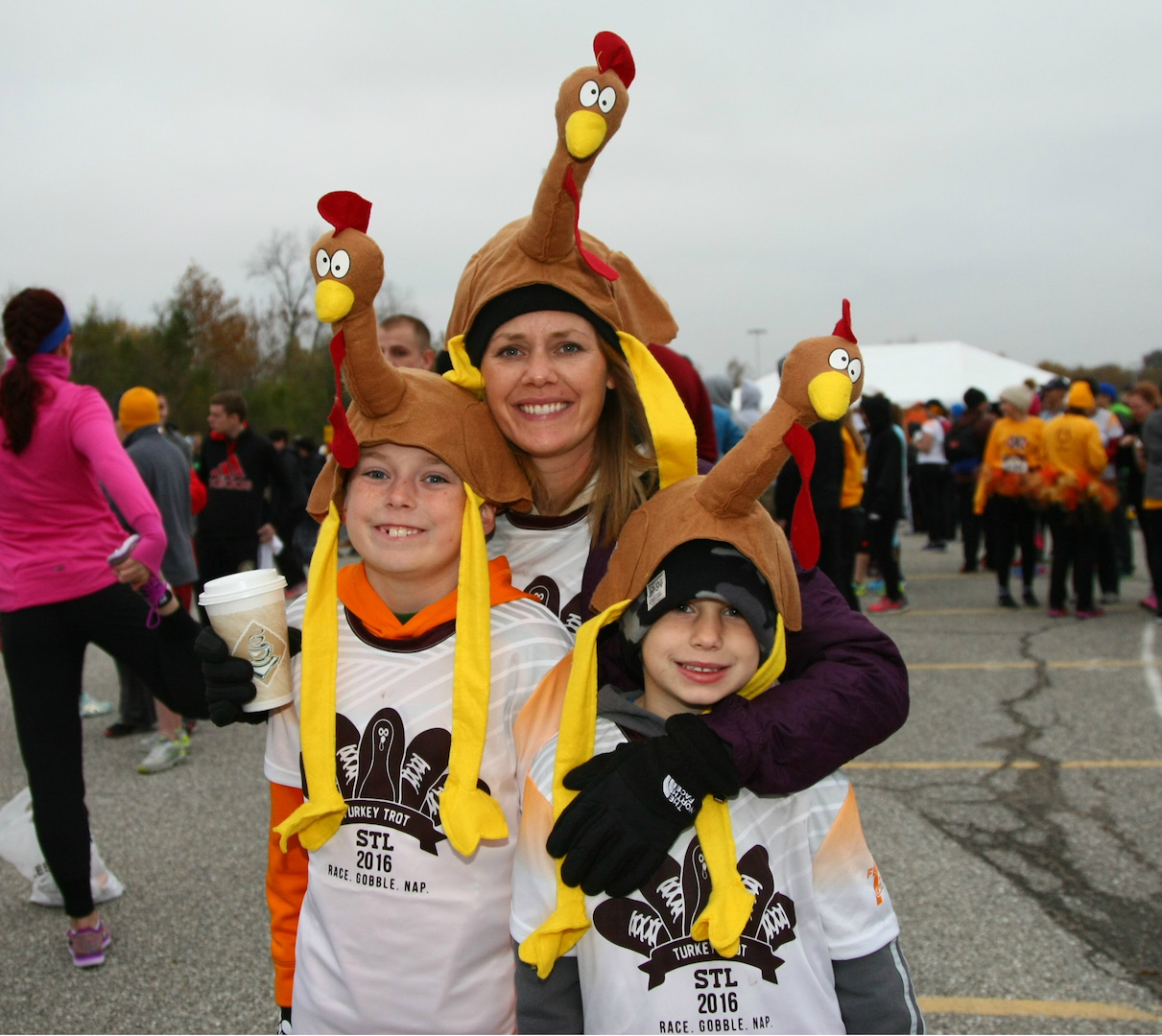 Turkey Trot STL Photo Gallery Christmas in St. Louis